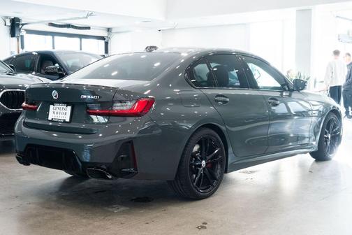 2023 BMW M340 i xDrive