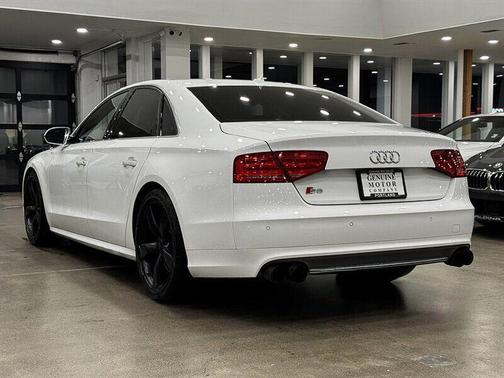 2014 Audi S8 4.0T