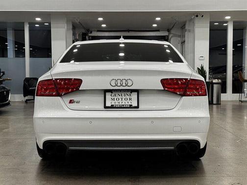 2014 Audi S8 4.0T