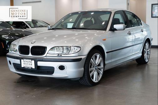 Titanium Silver Metallic 2003 BMW 330 xi