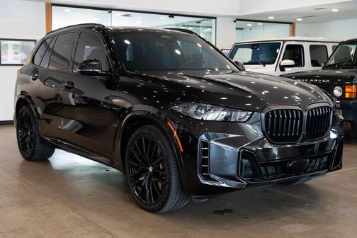 Black Sapphire Metallic 2024 BMW X5 xDrive40i