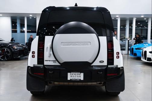 2022 Land Rover Defender 90 X-Dynamic SE