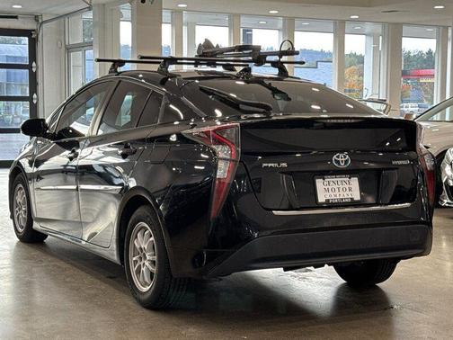 2016 Toyota Prius Four