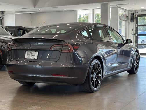 2018 Tesla Model 3 Performance
