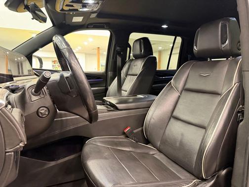 2021 Cadillac Escalade ESV Sport