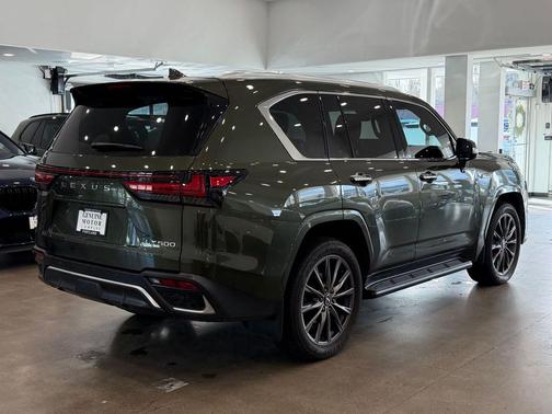 2024 Lexus LX 600 F SPORT