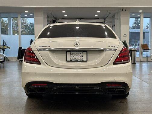 2018 Mercedes-Benz AMG S 63 4MATIC