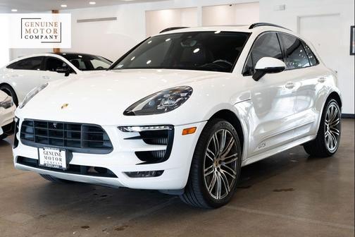 Carmine Red 2017 Porsche Macan Macan GTS