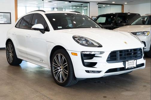 Carmine Red 2017 Porsche Macan Macan GTS
