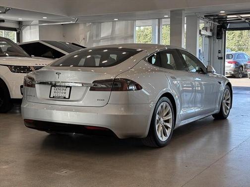 2017 Tesla Model S 60D