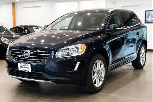 2016 Volvo XC60 T5 Drive-E Premier