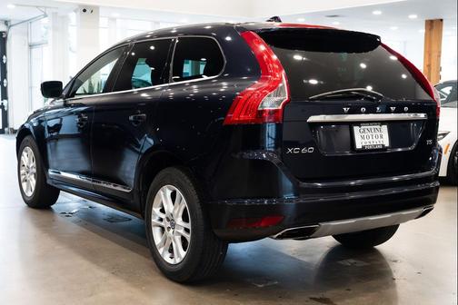 2016 Volvo XC60 T5 Drive-E Premier