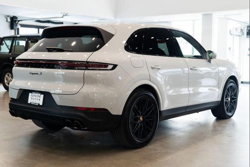 2024 Porsche Cayenne Cayenne
