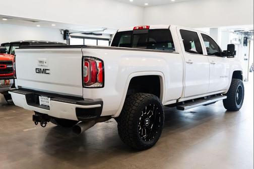 2018 GMC Sierra 2500 Denali