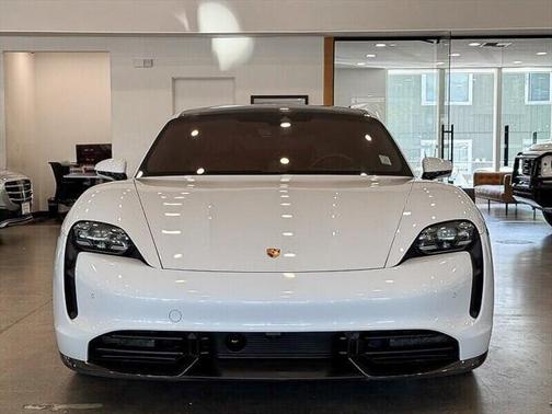 2020 Porsche Taycan Turbo S