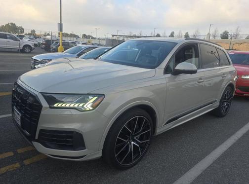 2023 Audi Q7 55 Prestige
