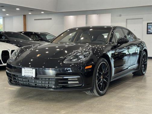 2020 Porsche Panamera 4