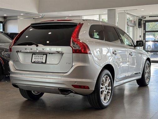 2016 Volvo XC60 T5 Drive-E Platinum