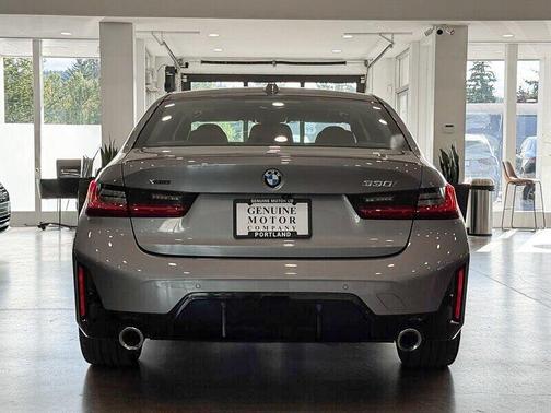 2023 BMW 330 xDrive
