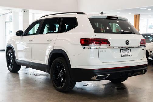 2022 Volkswagen Atlas 3.6L SE w/Technology