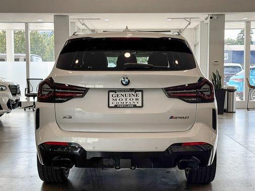 2024 BMW X3 M40i