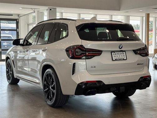 2024 BMW X3 M40i