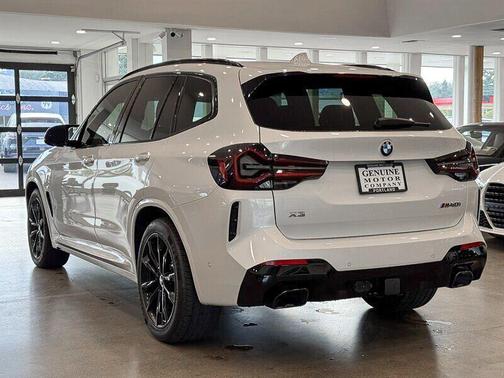 2024 BMW X3 M40i