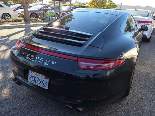 2014 Porsche 911 Carrera 4S