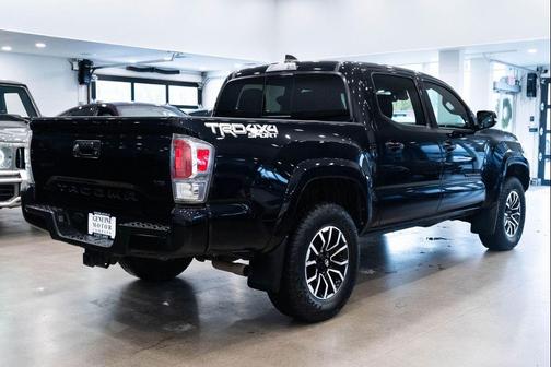 2021 Toyota Tacoma TRD Sport