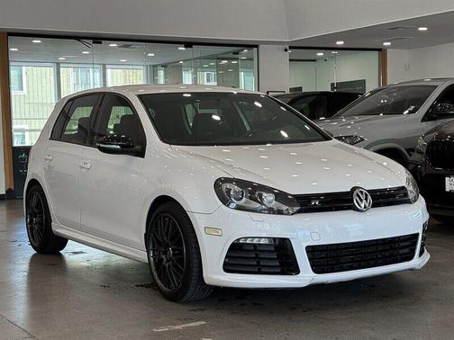 2012 Volkswagen Golf R 4-Door