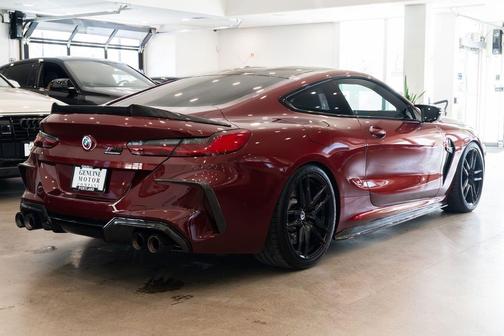 Individual Aventurin Red Metallic 2020 BMW M8 Competition