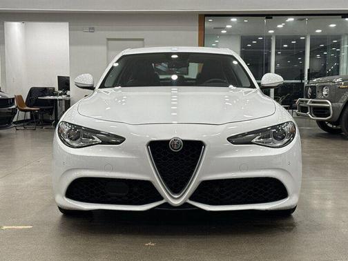 2018 Alfa Romeo Giulia Ti Sport