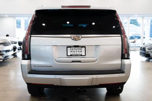 2018 Cadillac Escalade Premium Luxury