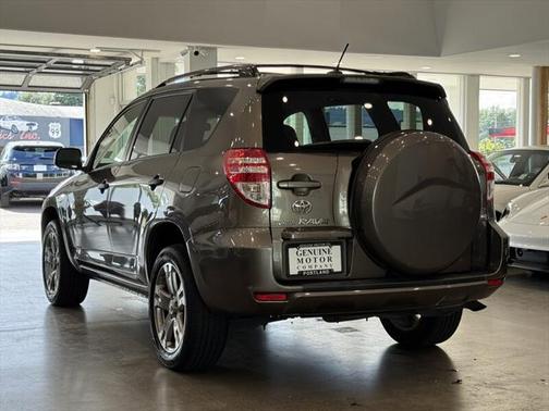 2009 Toyota RAV4 Base