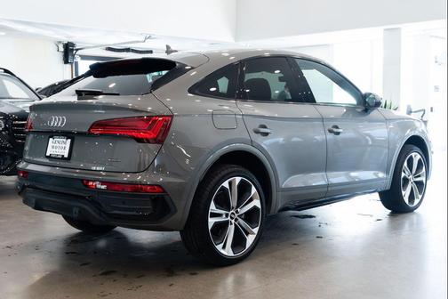 2023 Audi Q5 45 S line Premium Plus