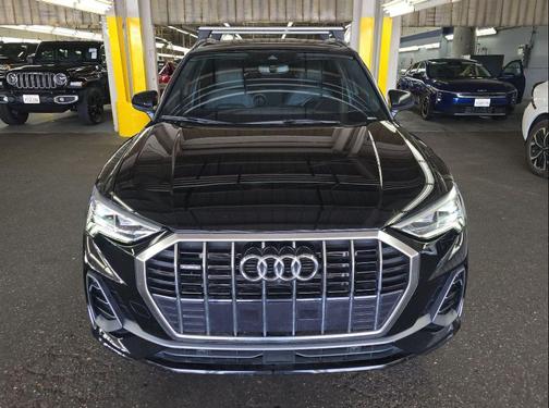 Mythos Black Metallic 2023 Audi Q3 45 S line Premium Plus