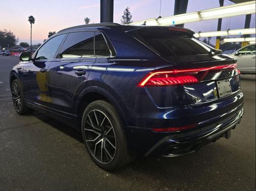 2021 Audi Q8 55 Premium Plus