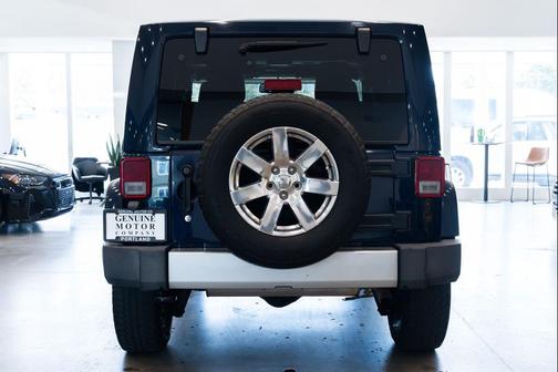 2013 Jeep Wrangler Sahara