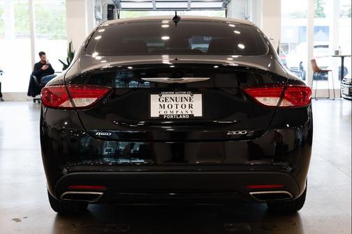 Black Clearcoat 2015 Chrysler 200 S
