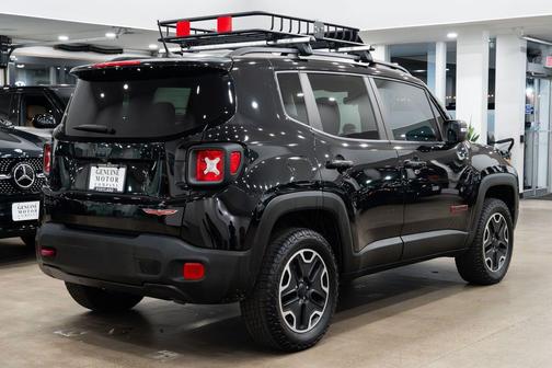 2017 Jeep Renegade Trailhawk