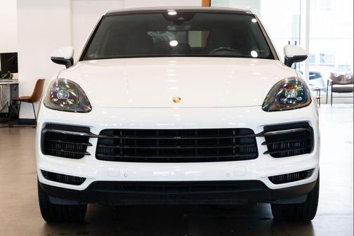 White 2021 Porsche Cayenne Cayenne