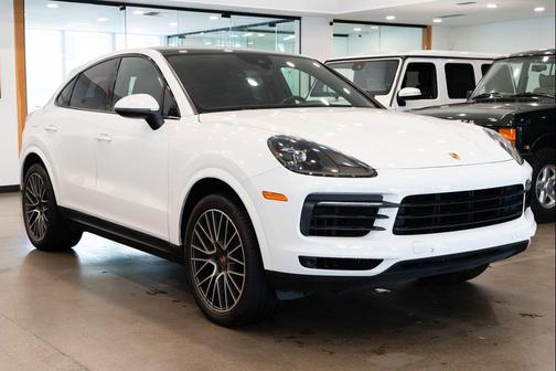 White 2021 Porsche Cayenne Cayenne