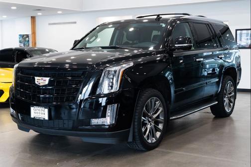 2020 Cadillac Escalade Luxury