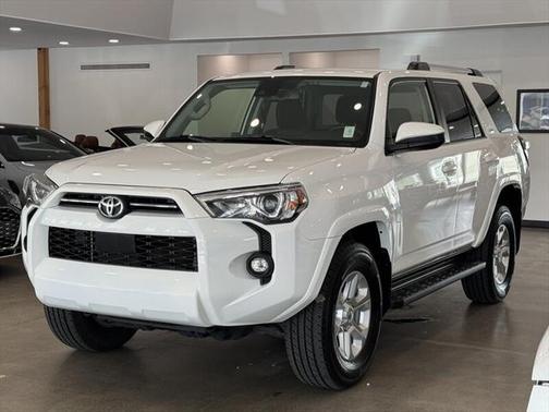 2022 Toyota 4Runner SR5