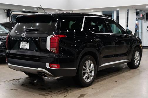 2022 Hyundai PALISADE SE