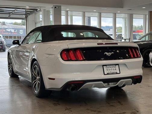 2016 Ford Mustang EcoBoost Premium