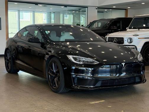 2021 Tesla Model S Plaid