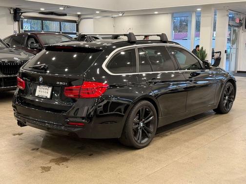 2018 BMW 330 xDrive