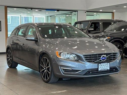 2016 Volvo V60 T5 Drive-E Premier