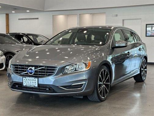 2016 Volvo V60 T5 Drive-E Premier